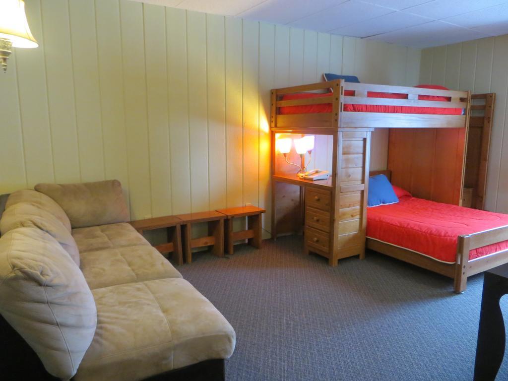 Motel 72 Грейлинг Номер фото